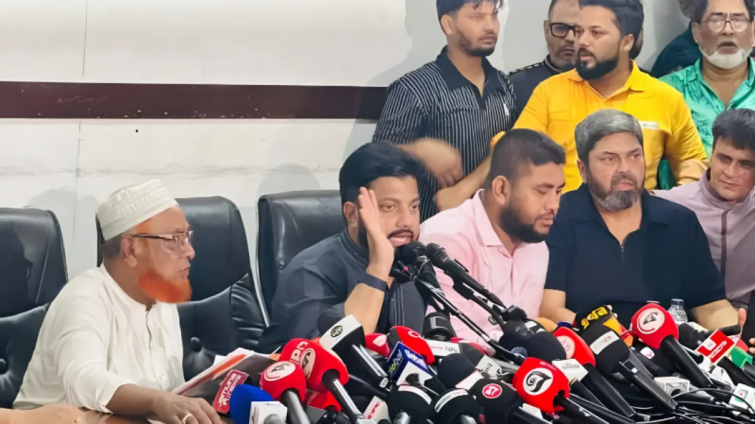 প্রতিমন্ত্রীর পদ থেকে পদত্যাগ করলেন ইশরাক হোসেন