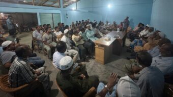 বিয়ানীবাজারে ‘আপনি ঘুমান, আমরা গ্রাম পাহারা দেব’ স্লোগানে উজ্জীবিত তরুণরা