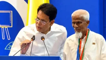 ৫২ বছর ১ টাকায় পড়ানো গাইবান্ধার লুৎফুর রহমান পেলেন রাষ্ট্রীয় সম্মাননা